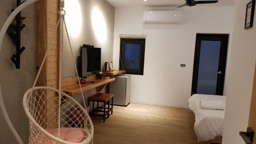 Queen Room with Balcony