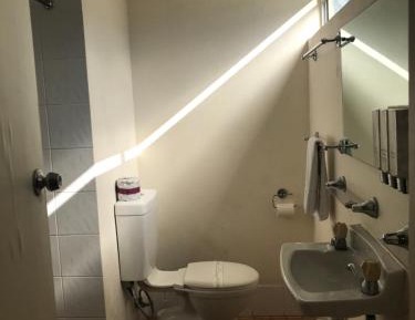 2 Bedroom Interconnecting Suite