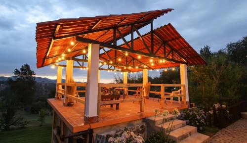 Family Room with Mountain View