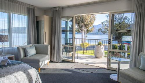 Studio with Lake View