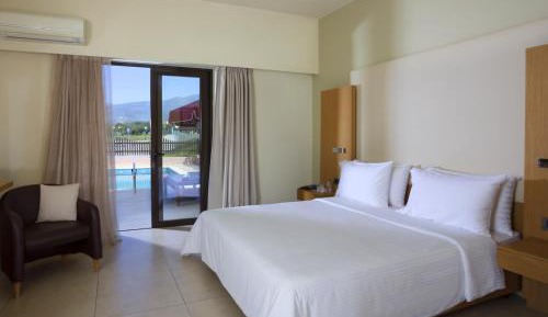Superior Double Room with Private Pool
