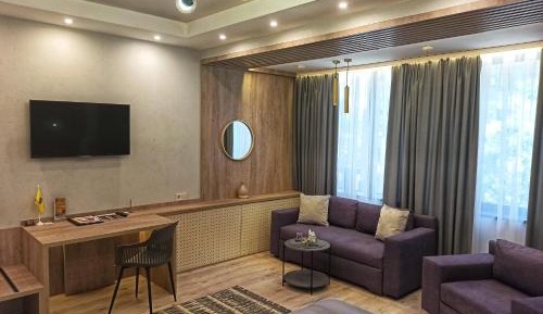 Superior Suite