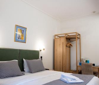 Superior Twin Room with Garden View