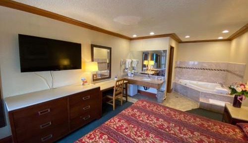 King Room with Spa Bath
