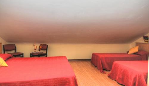 Economy Quadruple Room - Attic