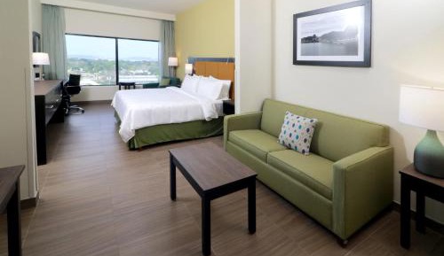 Executive King Room - Non-Smoking