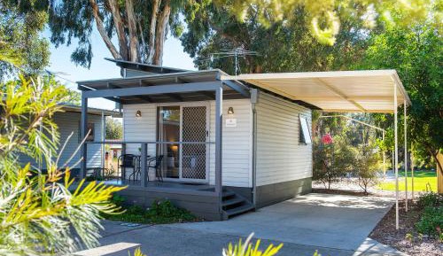 Deluxe Double Room - Non Pet Friendly