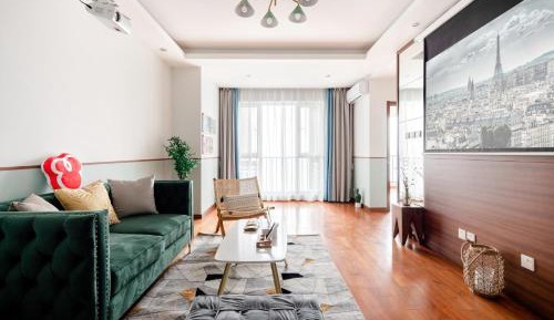 Apartment with Balcony
