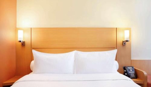 Standard Double Room with 1 Queen Bed