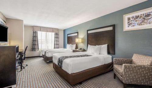 Queen Room with Two Queen Beds - Mobility Access/Non-Smoking