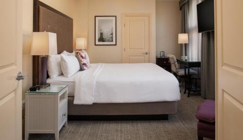 Shattuck Suite