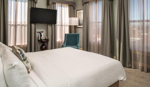 Business Class Room with One Double Bed
