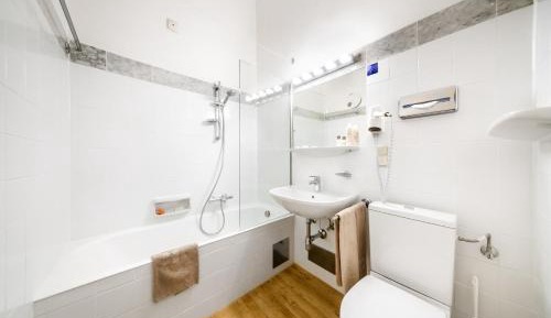 Standard Double Room with Access to the Thermal Spa