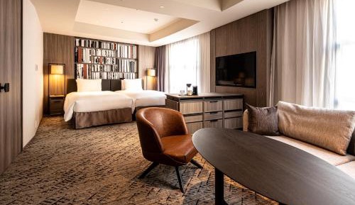 Deluxe Twin Room (Chapter 4) - Non-Smoking