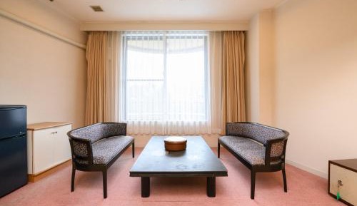 Japanese-Style Room