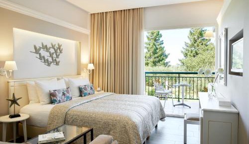 Superior Double or Twin Room with Garden View