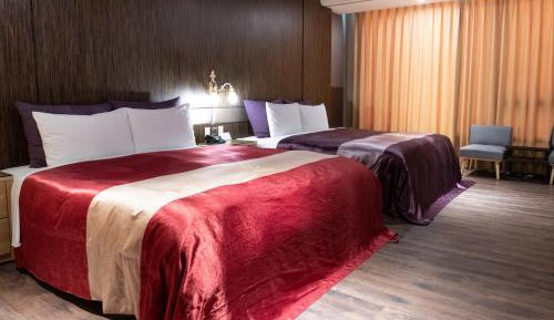 Deluxe Quadruple Room