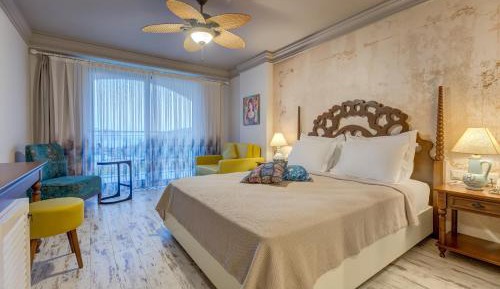 Triple Room with Sea View