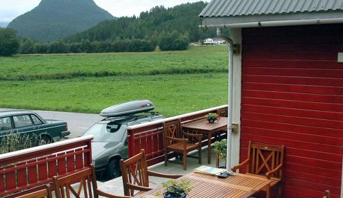 Three-Bedroom Holiday Home 