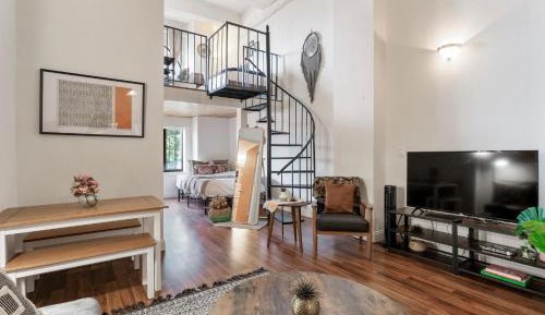 Apartment - Split Level