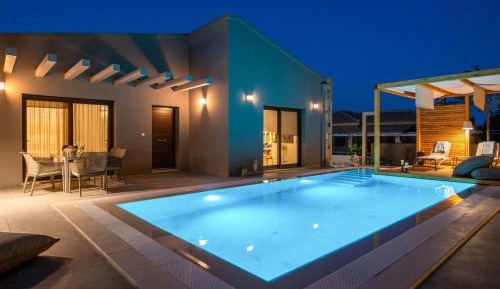 Villa with Private Pool