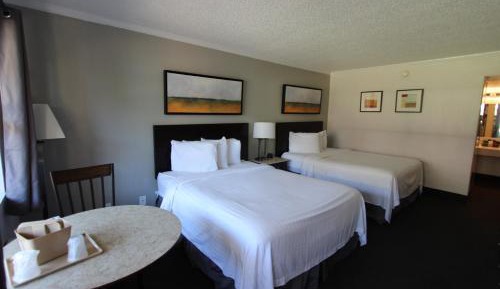 Standard Queen Room with Two Queen Beds