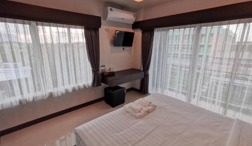 Standard King Room