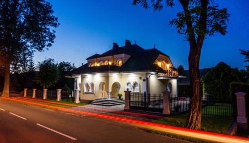 Three-Bedroom Villa - first floor