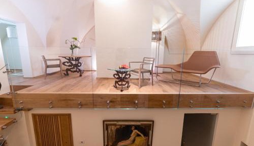 Family Suite - Split Level