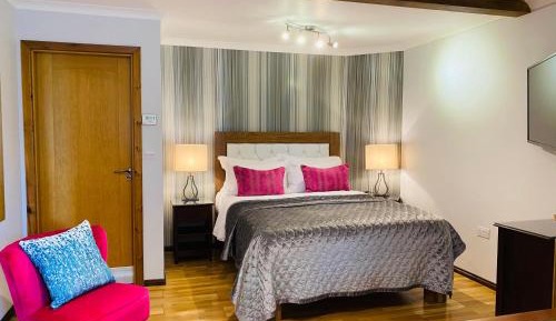 Large Double Room