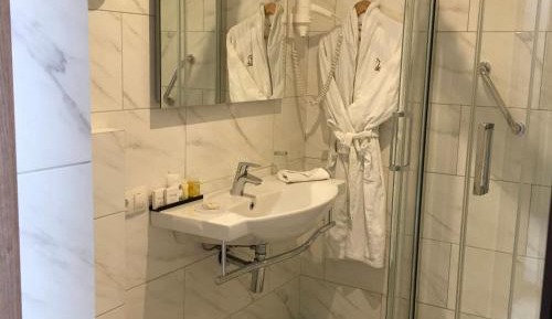 Small Single Room