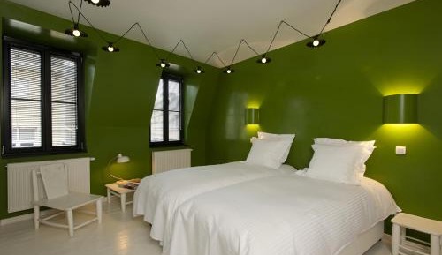 Twin Room with Shower