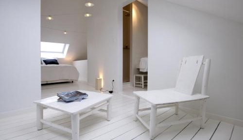 Twin Room with Shower