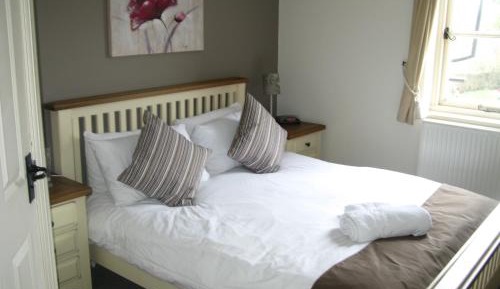 Double Room Bed and Breakfast 