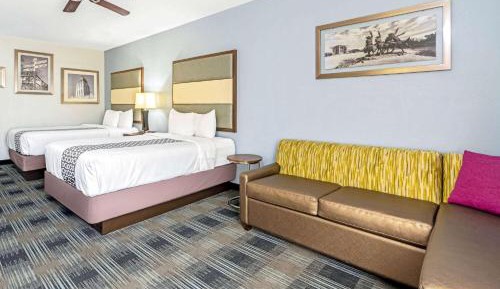 Queen Room with Two Queen Beds - Mobility Access