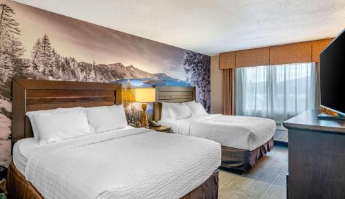 Queen Room with Two Queen Beds - Non-Smoking