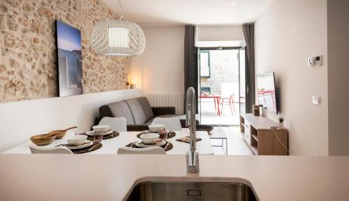 Apartment with Terrace