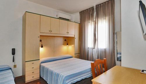 Comfort Quadruple Room