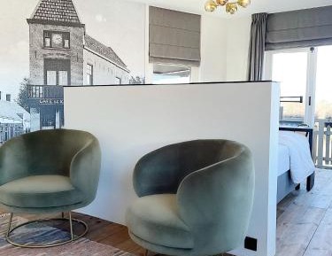 Suite with Balcony