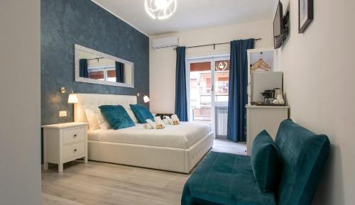 King Room with Balcony