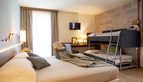 Triple Room (3 Adults)