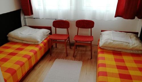 Twin Room with Shared Bathroom