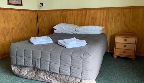 Deluxe Double Room with Shower