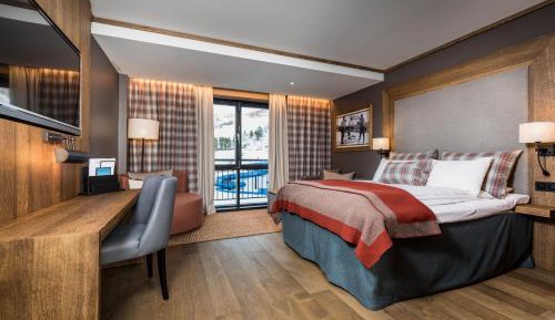 Double or Twin Room with Extra Bed