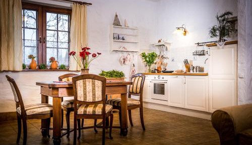 Two-Bedroom Apartment (4 Adults)