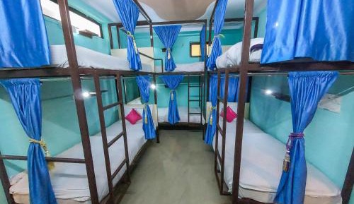 Bed in 6-Bed Mixed Dormitory Room