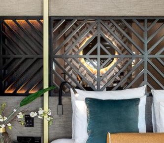 Suite with Side Seaview & Hot Tub