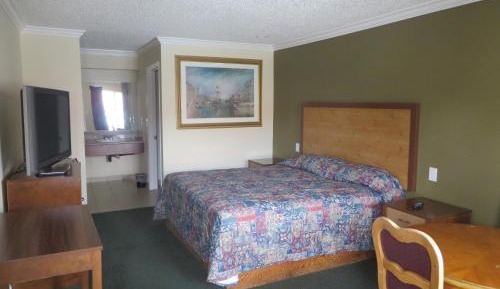 Standard King Room