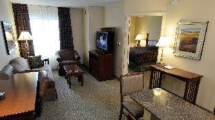 Two-Bedroom Suite with Four Double Beds