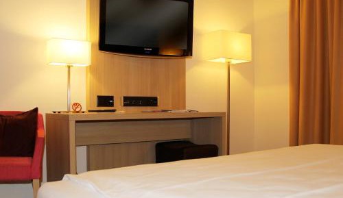 Standard Double Room (1-2 adults)
